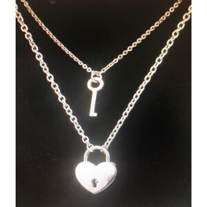 692 Heart Lock & key Love valentine opening stainless steel necklace 20"